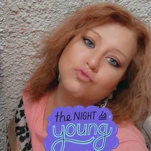 Meet your Posher, Crystal